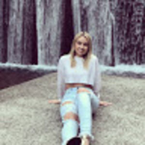 Meet your Posher, Brittney